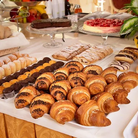 غاليا بالاس