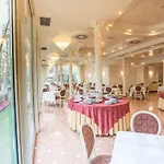 Ξενοδοχείο Gallia Palace 4*