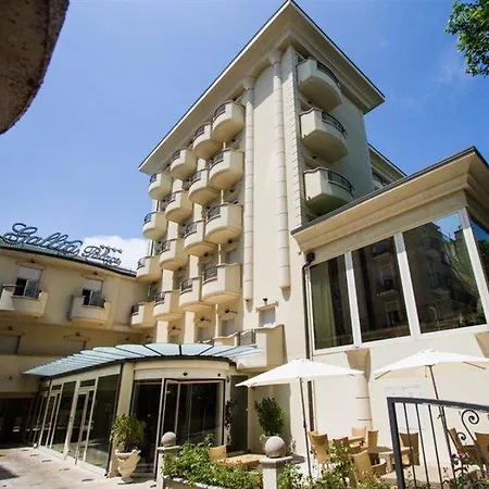 Gallia Palace 호텔