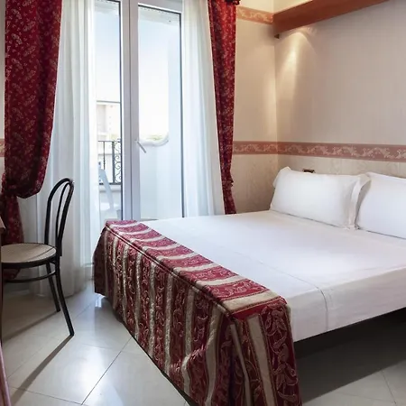 Gallia Palace 4*