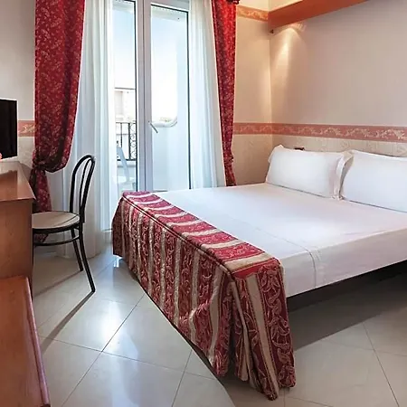 Hotel Gallia Palace 4*