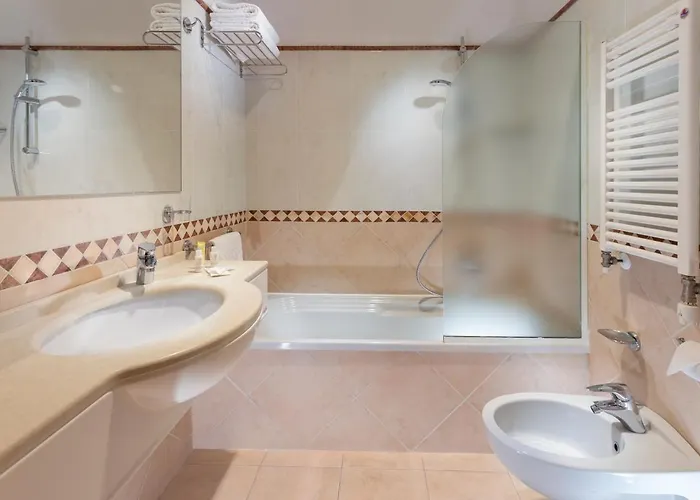 Gallia Palace Hotell 4*