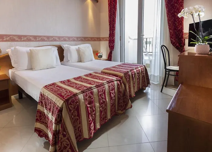 Gallia Palace 4*