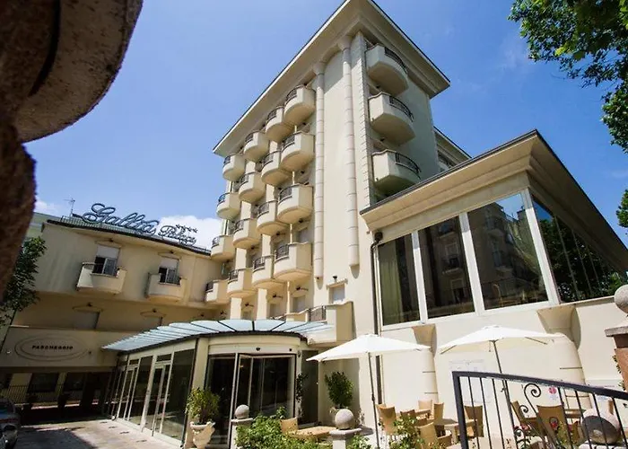 Gallia Palace Hotell